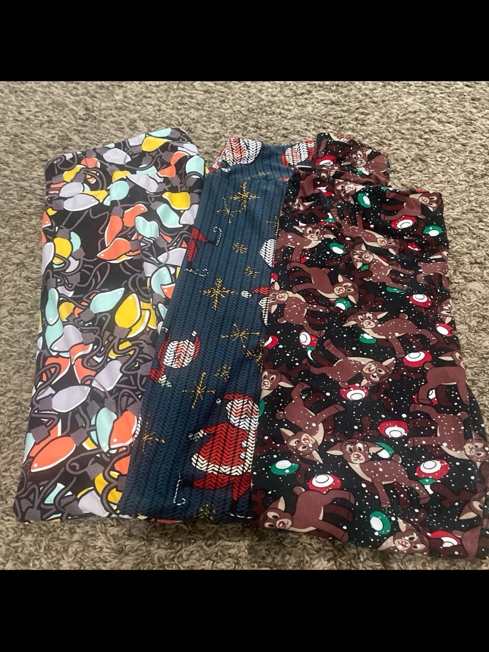 LuLaRoe bundle of 10 pairs of leggings, including Disney tall and curvy - Picture 4 of 4